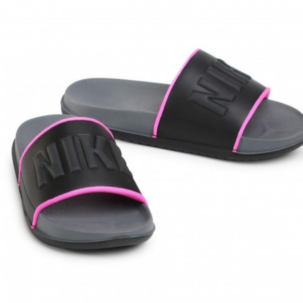 Nike offcourt Slides Size 8